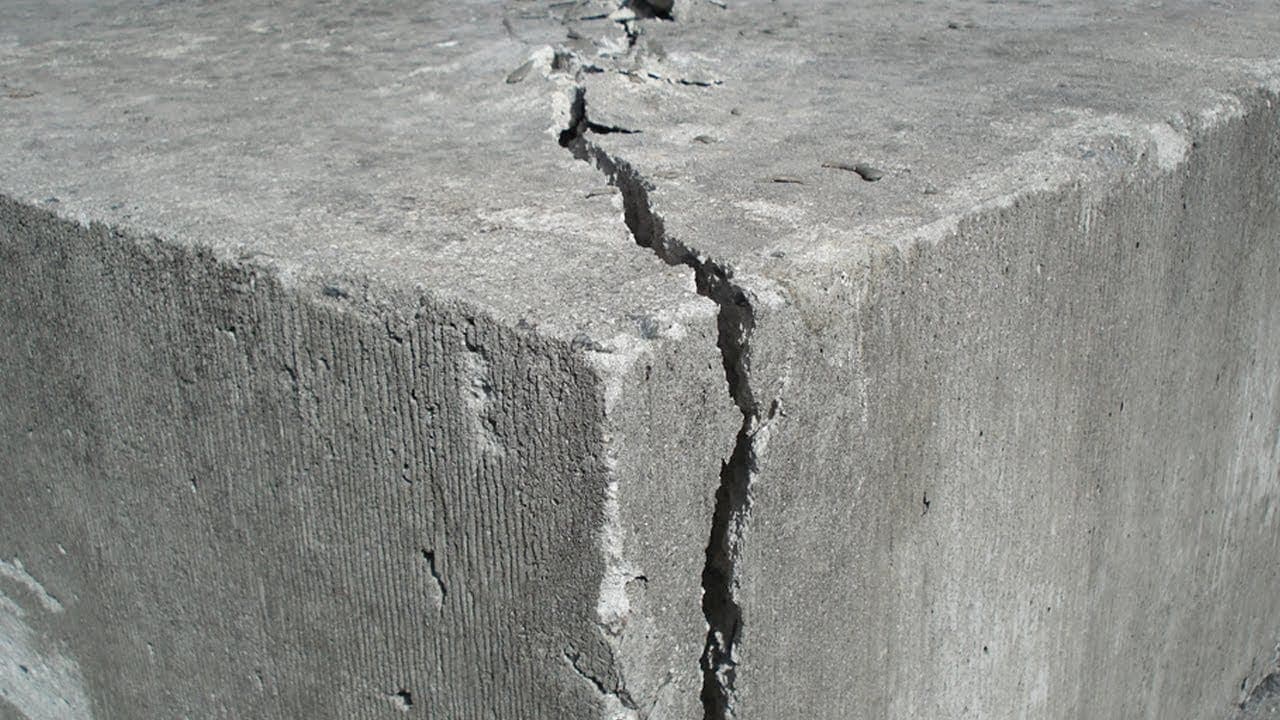Concrete Crack Segmentation Model